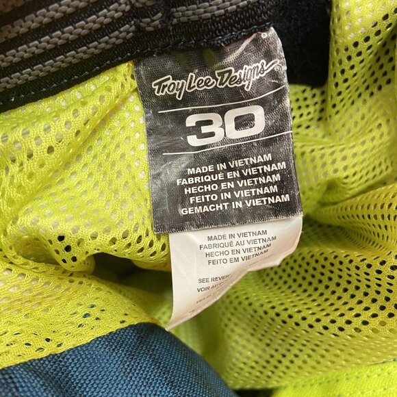 Troy Lee Designs Downhill MTB Moto Cycling Shorts Mens Size 30 Blue White Yellow - Picture 12 of 14